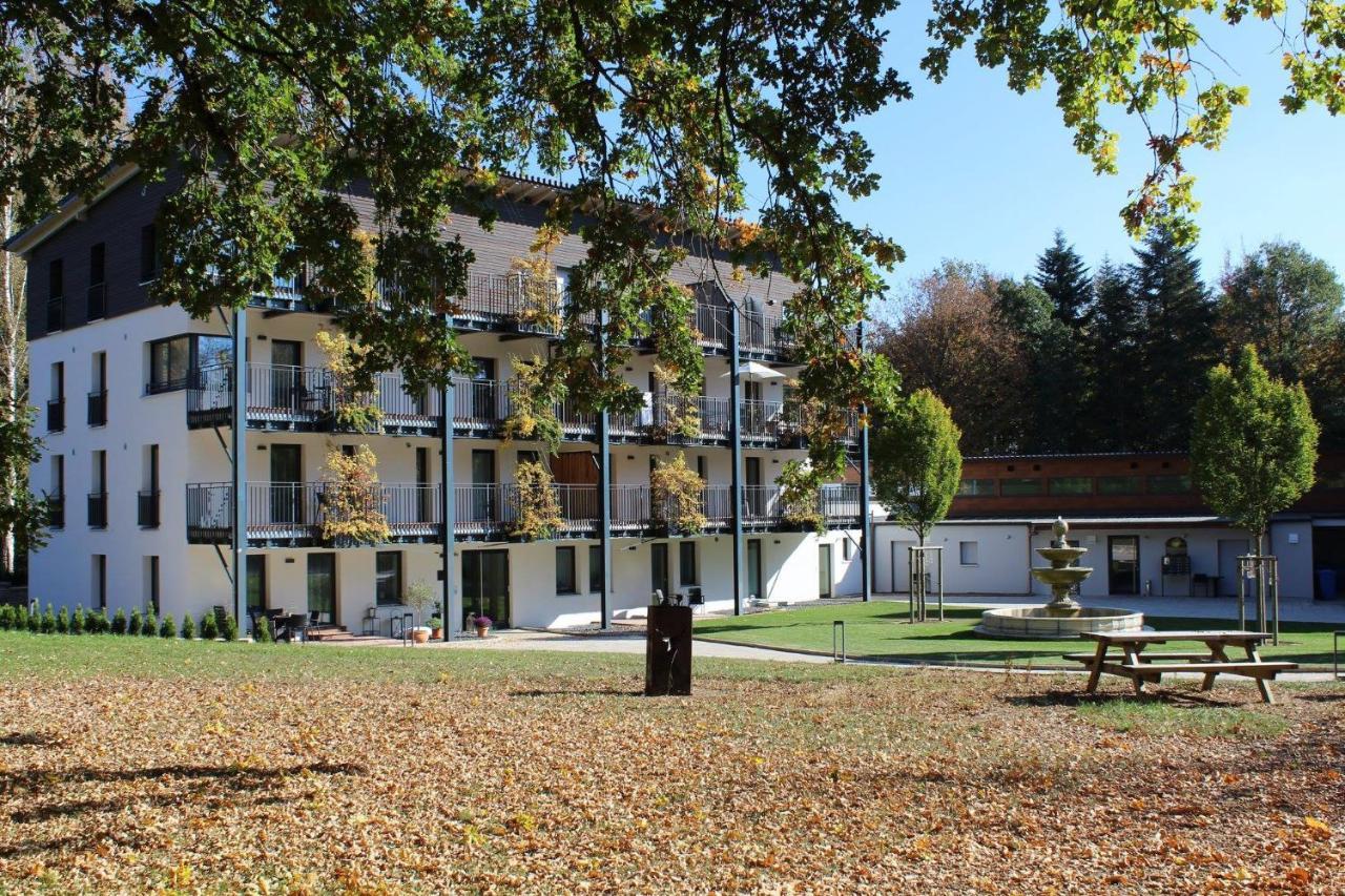 Waldhotel Rainau *